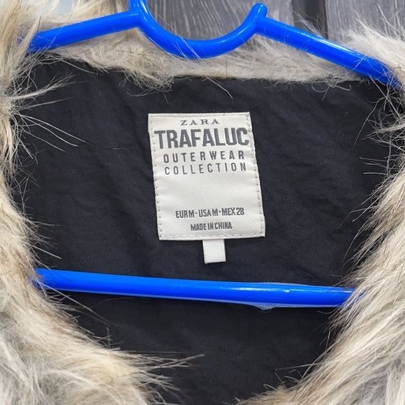 FAUX FUR VEST - Picture 3 of 3